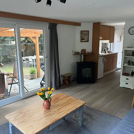 Tiny House In Bos Bij Veluwezoom Rust En Comfort Holiday home